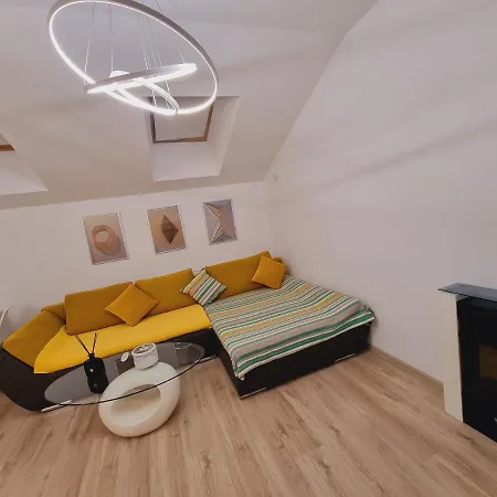 25 Luxury Apartament Bucharest Exterior photo
